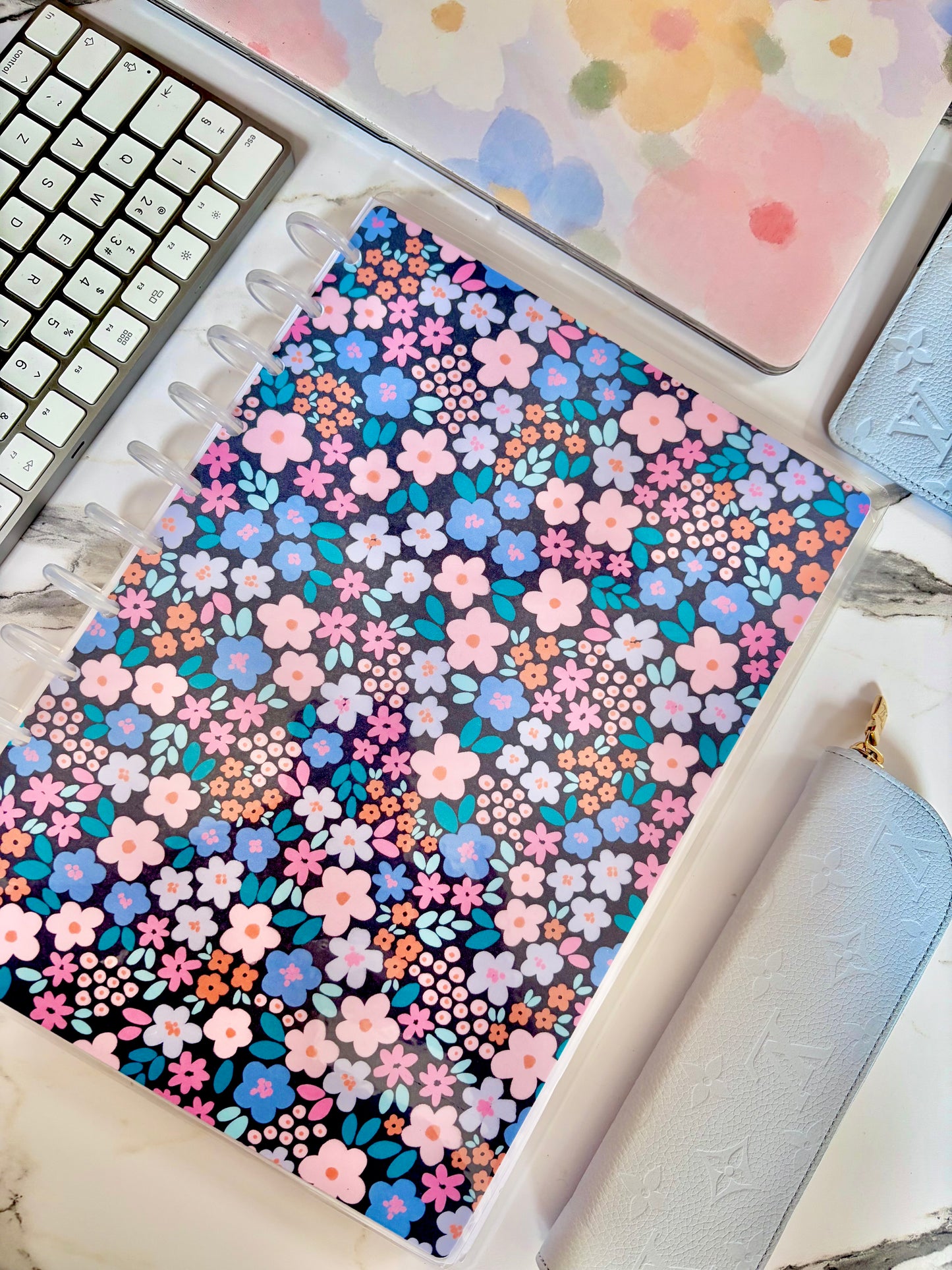 Ditsy Floral (Dark) Discbound UK Teacher Planner (2026-27)