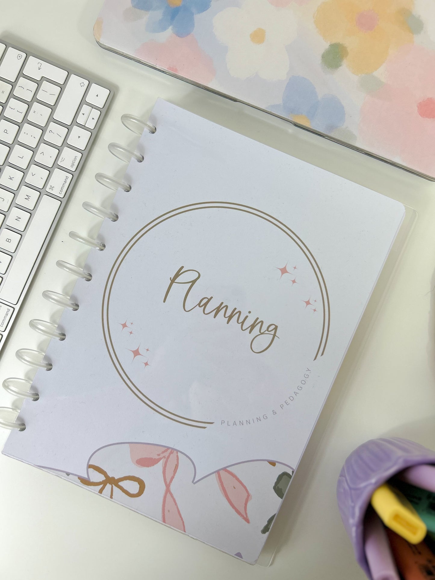 Neutral Bows Discbound UK Teacher Planner